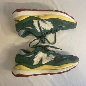 New Balance x Bricks & Wood “From South Central With Love” – US 6